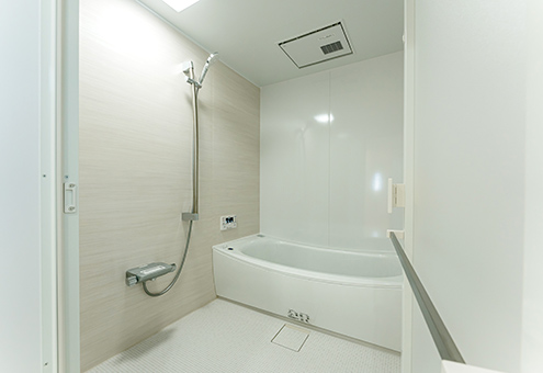 white × round window